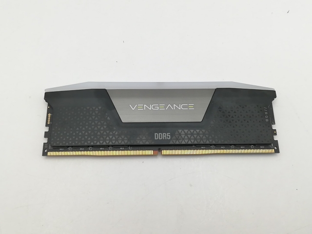 【中古】DDR5 48GB DDR5-5200(PC5-41600)【デスクトップPC用】【川崎駅前】保証期間１週間