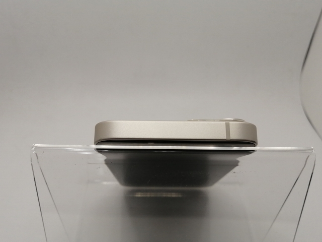 【中古】Apple docomo 【SIMフリー】 iPhone 13 mini 256GB スターライト MLJK3J/A【川崎駅前】保証期間１ヶ月【ランクA】_2