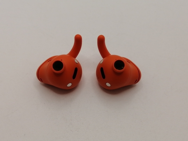 【中古】beats by dr.dre Powerbeats Fit [スパークオレンジ]【川崎駅前】保証期間１ヶ月【ランクA】_3