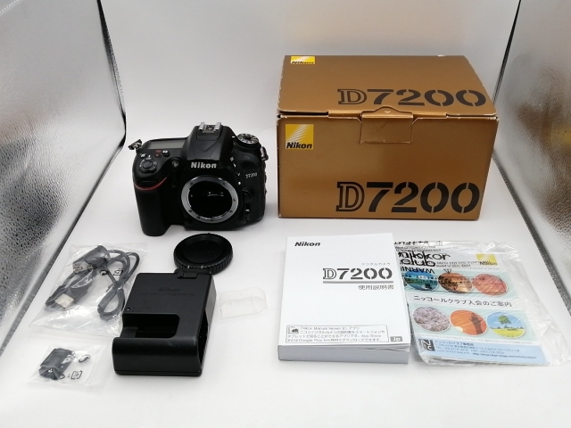 【中古】Nikon D7200 上半身【川崎駅前】言いはなつ継続期間１ヶ月【位置づけるC】