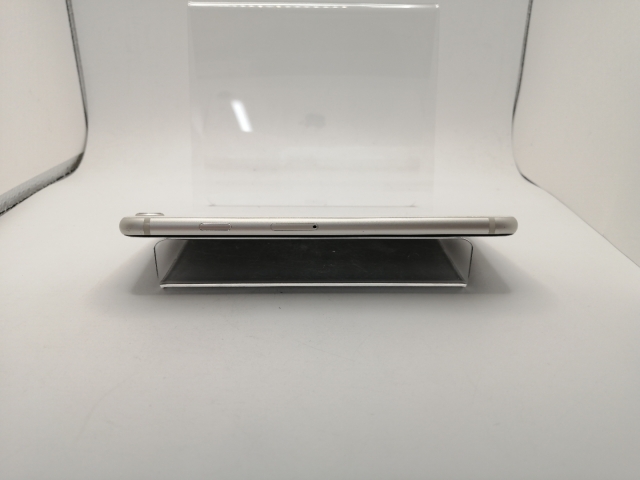 【中古】Apple 国内版 【SIMフリー】 iPhone SE（第3世代） 128GB スターライト MMYG3J/A【川崎駅前】保証期間１ヶ月【ランクB】_3