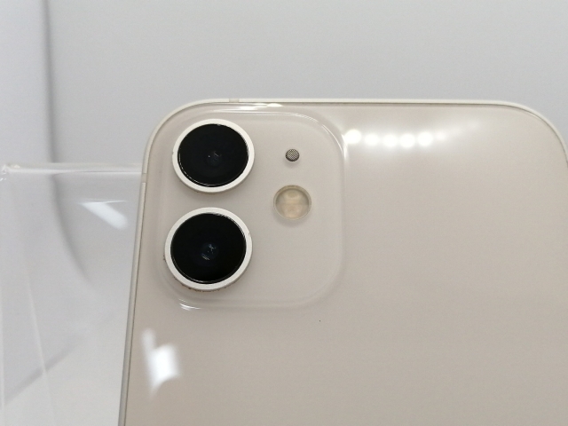 【中古】Apple 国内版 【SIMフリー】 iPhone 12 mini 256GB ホワイト MGDT3J/A【川崎駅前】保証期間１ヶ月【ランクC】_6