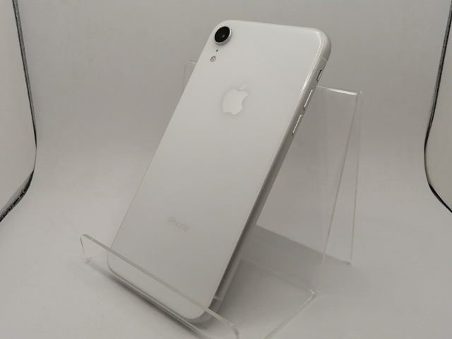 【中古】Apple au 【SIMロック解除済み】 iPhone XR 64GB ホワイト MT032J/A【川崎駅前】保証期間１ヶ月【ランクA】
