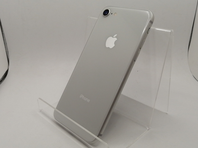 【中古】Apple au 【SIMロックあり】 iPhone 8 256GB シルバー MQ852J/A【川崎駅前】保証期間１ヶ月【ランクB】
