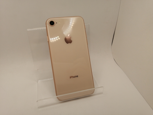 【中古】Apple docomo 【SIMロック解除済み】 iPhone 8 64GB ゴールド MQ7A2J/A【川崎駅前】保証期間１ヶ月【ランクC】_1