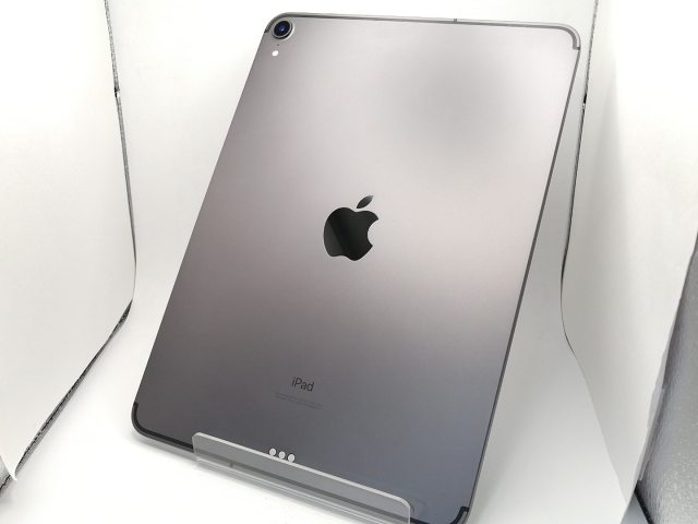 【中古】Apple 国内版 【SIMフリー】 11インチ iPad Pro（第1世代/2018） 64GB スペースグレイ MU0M2J/A【川崎駅前】保証期間１ヶ月【ランクB】