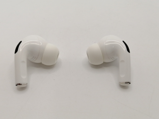 【中古】Apple AirPods Pro 第2世代（2022/Lightning） MQD83J/A【川崎駅前】保証期間１ヶ月