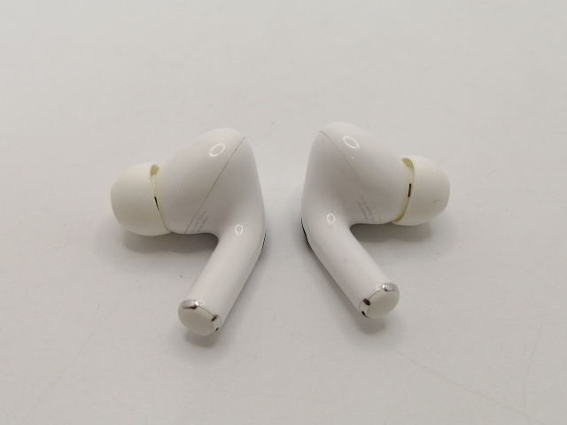 【中古】Apple AirPods Pro 第2世代（2022/Lightning） MQD83J/A【川崎駅前】保証期間１ヶ月_1