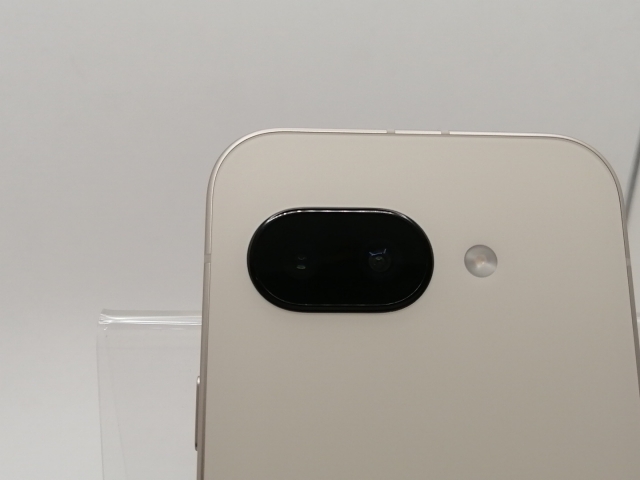【中古】Google docomo 【SIMフリー】 Pixel 9a ポーセリン 8GB 128GB【川崎駅前】保証期間１ヶ月【ランクA】_6