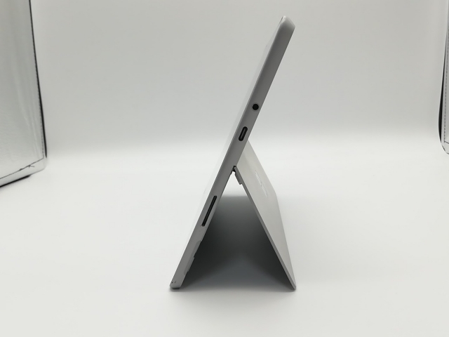 【中古】Microsoft Surface Go3 【Pentium Gold 6500Y 8G 128G】 8VB-00013【川崎駅前】保証期間１ヶ月【ランクB】_6