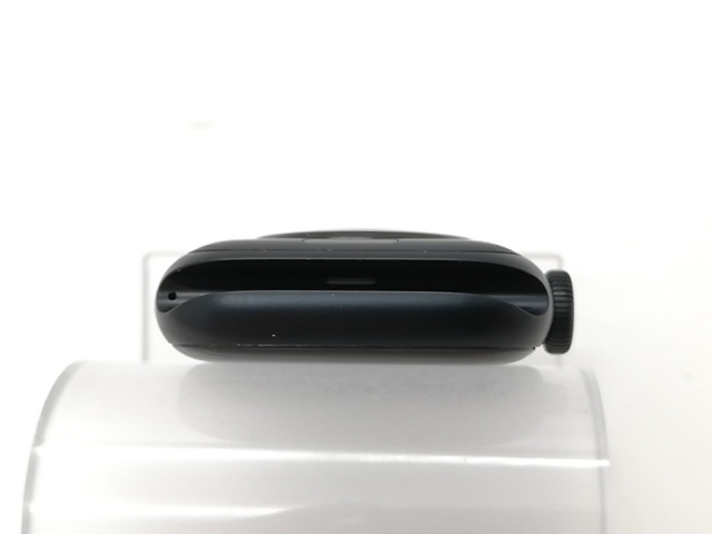 【中古】Apple Apple Watch SE2 40mm GPS ミッドナイトアルミニウムケース/ミッドナイトスポーツバンド (S/M) MXE73J/A【府中ル・シーニュ】保証期間１ヶ月【ランクB】_4