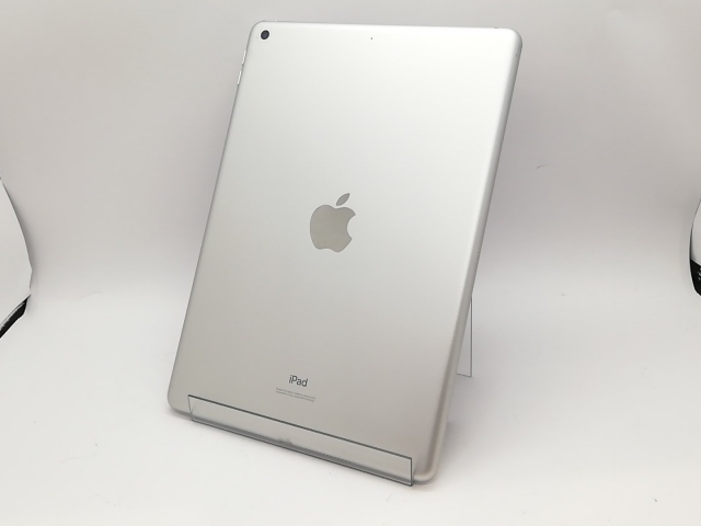 【中古】Apple 【Wi-Fi】 iPad（第8世代/2020） 32GB シルバー MYLA2J/A【府中ル・シーニュ】保証期間１ヶ月【ランクB】 17,736円