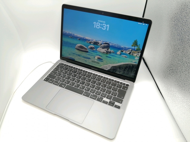 【中古】Apple MacBook Air 13インチ CTO (M1・2020) スペースグレイ Apple M1(CPU:8C/GPU:7C)/8G/512G【スマーク伊勢崎】保証期間１ヶ月【ランクC】 48,588円