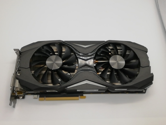 【中古】ZOTAC GeForce GTX 1070 AMP Edition(ZT-P10700C-10P) GTX1070/8GB(GDDR5)/PCI-E【那珂川】保証期間１週間