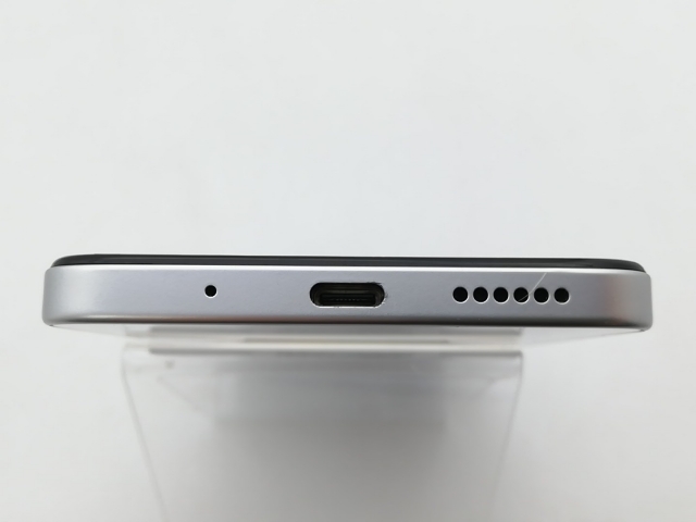 【中古】Xiaomi SoftBank 【SIMフリー】 Redmi 12 5G 4GB 128GB ムーンライトホワイト A401XM【柏】保証期間１ヶ月【ランクA】_3