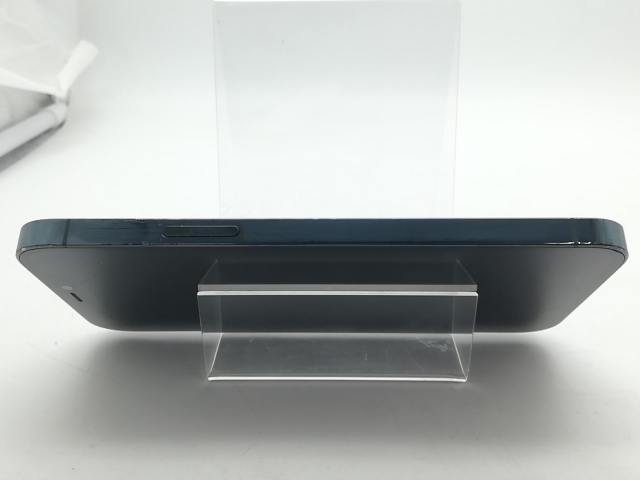 【中古】Apple SoftBank 【SIMロック解除済み】 iPhone 12 Pro 256GB パシフィックブルー MGMD3J/A【柏】保証期間１週間【ランクC】_3