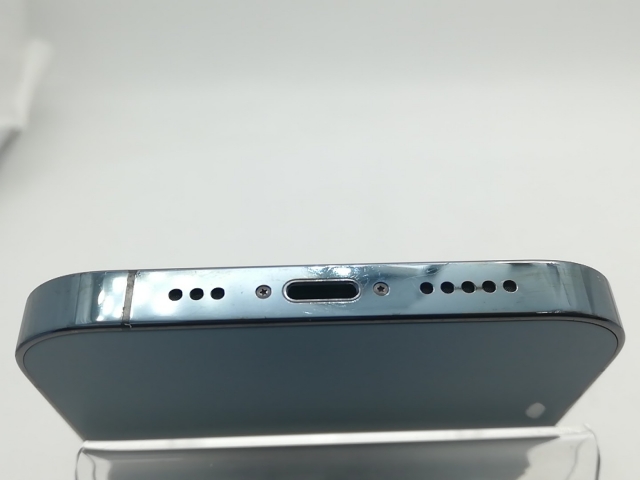 【中古】Apple SoftBank 【SIMロック解除済み】 iPhone 12 Pro 256GB パシフィックブルー MGMD3J/A【柏】保証期間１週間【ランクC】_4