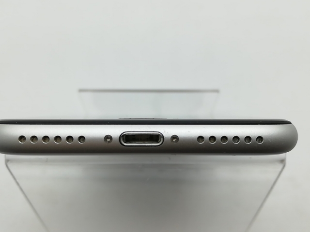 【中古】Apple au 【SIMロック解除済み】 iPhone SE（第2世代） 64GB ホワイト MX9T2J/A【柏】保証期間１ヶ月【ランクC】_7
