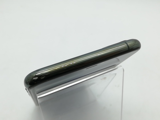 【中古】Apple SoftBank 【SIMロック解除済み】 iPhone 11 Pro Max 64GB ミッドナイトグリーン MWHH2J/A【津田沼】保証期間１週間【ランクC】_2