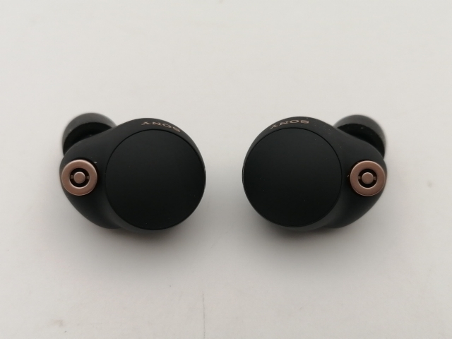 【中古】SONY WF-1000XM4 (B) ブラック【神保町】保証期間１ヶ月【ランクB】