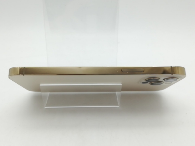 【中古】Apple au 【SIMロック解除済み】 iPhone 12 Pro 128GB ゴールド MGM73J/A【柏】保証期間１週間【ランクC】_3