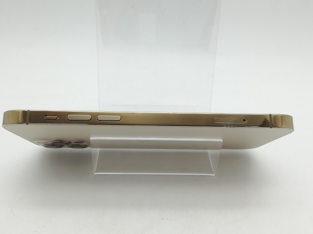 【中古】Apple au 【SIMロック解除済み】 iPhone 12 Pro 128GB ゴールド MGM73J/A【柏】保証期間１週間【ランクC】_5