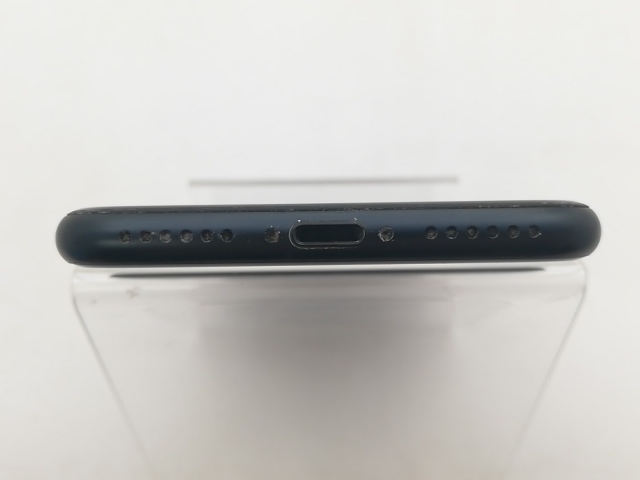 【中古】Apple 国内版 【SIMフリー】 iPhone SE（第3世代） 128GB ミッドナイト MMYF3J/A【柏】保証期間１ヶ月【ランクB】_4