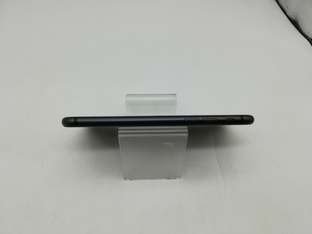 【中古】Apple 国内版 【SIMフリー】 iPhone 8 64GB スペースグレイ MQ782J/A【秋葉本店】保証期間１ヶ月【ランクB】_5