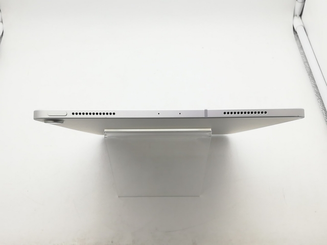 【中古】Apple au 【SIMロック解除済み】 11インチ iPad Pro（第1世代/2018） 64GB シルバー MU0U2J/A【津田沼】保証期間１ヶ月【ランクC】_2