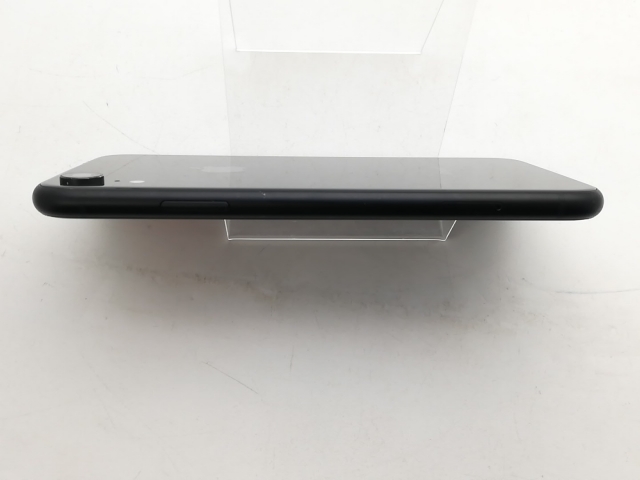 【中古】Apple docomo 【SIMロック解除済み】 iPhone XR 128GB ブラック MT0G2J/A【柏】保証期間１ヶ月【ランクB】