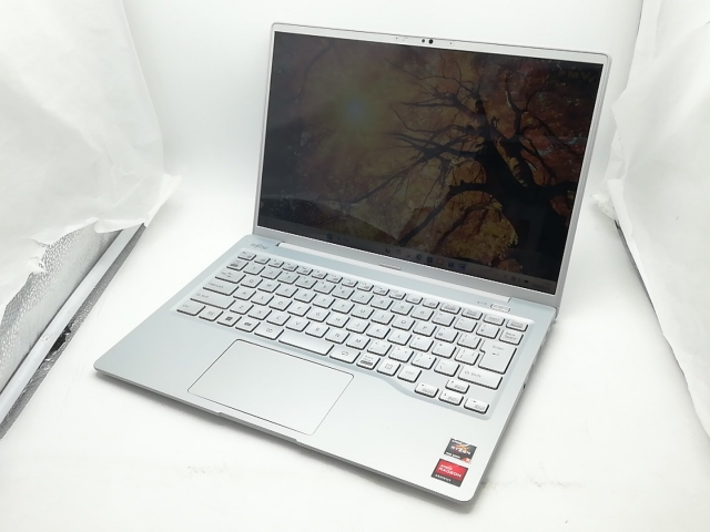 【中古】Fujitsu LIFEBOOK MH MH55/J1 FMVM55J1S ファインシルバー 【R5-7520U 16G 256G(SSD) WiFi 14LCD(1920×1200)】【柏】保証期間１ヶ月【ランクB】