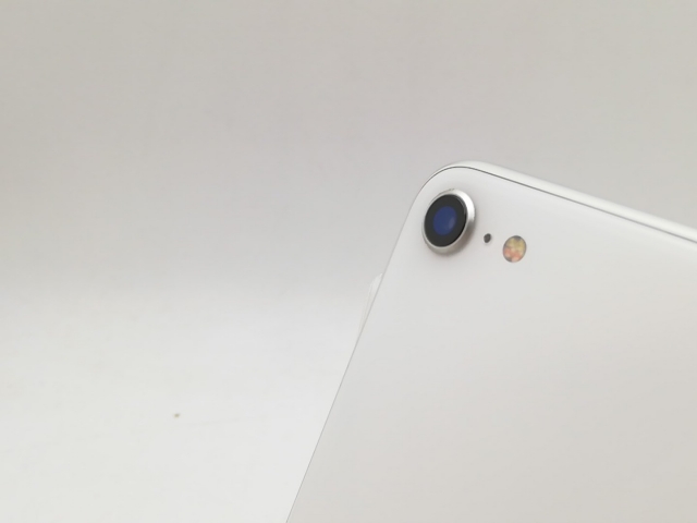 【中古】Apple ymobile 【SIMロック解除済み】 iPhone SE（第2世代） 64GB ホワイト MHGQ3J/A（後期型番）【柏】保証期間１ヶ月【ランクC】_6