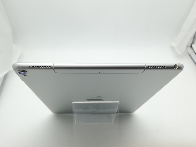 【中古】Apple docomo 【SIMロック解除済み】 10.5インチ iPad Pro（2017） 64GB シルバー MQF02J/A【津田沼】保証期間１ヶ月【ランクC】_2
