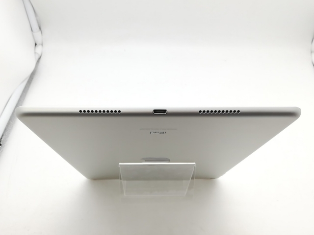 【中古】Apple 【Wi-Fi】 iPad Air（第3世代/2019） 64GB シルバー MUUK2J/A【柏】保証期間１ヶ月【ランクC】_4
