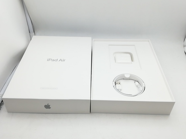 【中古】Apple 【Wi-Fi】 iPad Air（第3世代/2019） 64GB シルバー MUUK2J/A【柏】保証期間１ヶ月【ランクC】_9