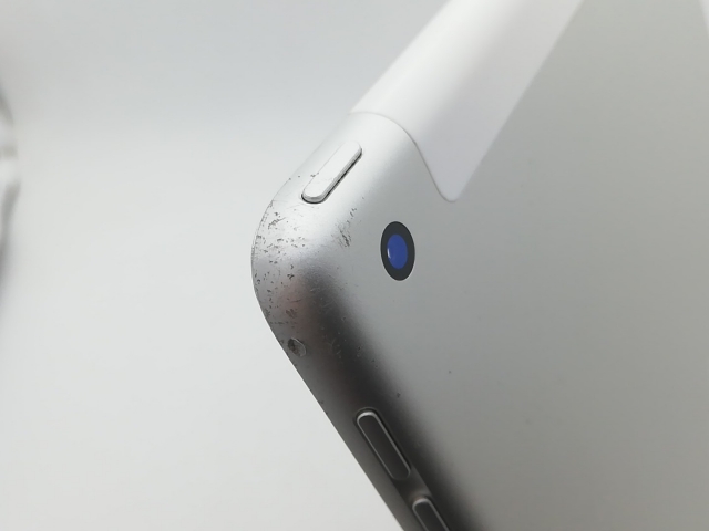 【中古】Apple docomo 【SIMフリー】 iPad（第9世代/2021） 64GB シルバー MK493J/A【柏】保証期間１ヶ月【ランクC】_6