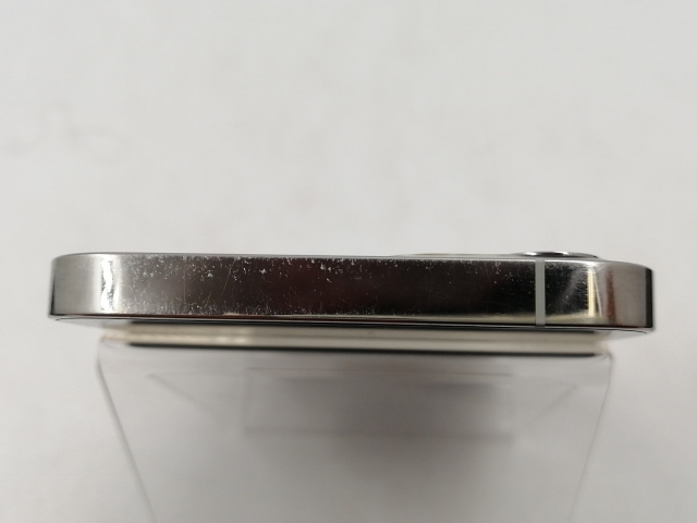 【中古】Apple 国内版 【SIMフリー】 iPhone 12 Pro 128GB シルバー MGM63J/A【千葉】保証期間１ヶ月【ランクC】_2