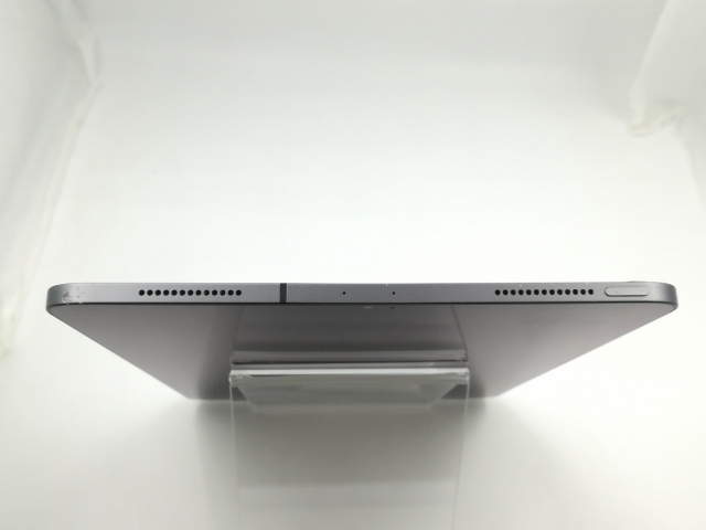 【中古】Apple SoftBank 【SIMロック解除済み】 11インチ iPad Pro（第1世代/2018） 64GB スペースグレイ MU0M2J/A【千葉】保証期間１ヶ月【ランクC】 詳細画像 2