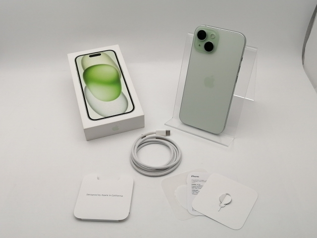 iPhone 15 256GB - グリーン（SIMフリー） 美品 iPhone 15 256GB グリーン SIMフリー