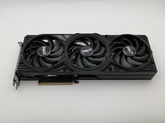【中古】Palit GeForce RTX 5070 Ti GamingPro-S 16GB(NE7507T019T2-GB2031U ) RTX5070Ti/16G【千葉】言いはなつ継続期間１週