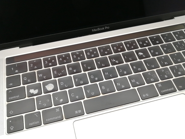 中古】Apple MacBook Pro 13インチ Corei5:2.4GHz Touch Bar搭載 512GB 