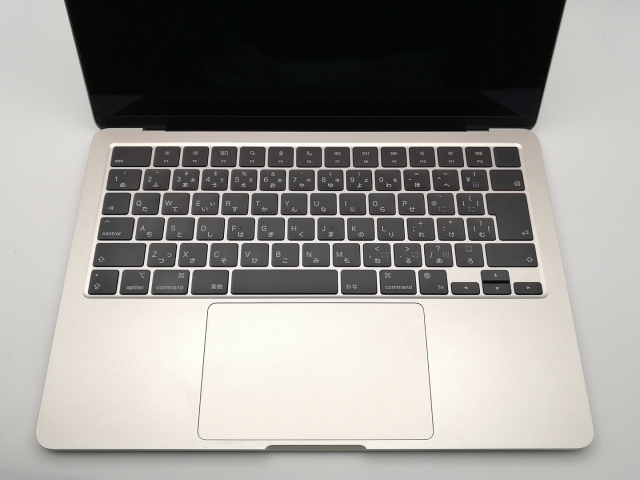 中古】Apple MacBook Air 13インチ M2(CPU:8C/GPU:8C) 8GB/256GB