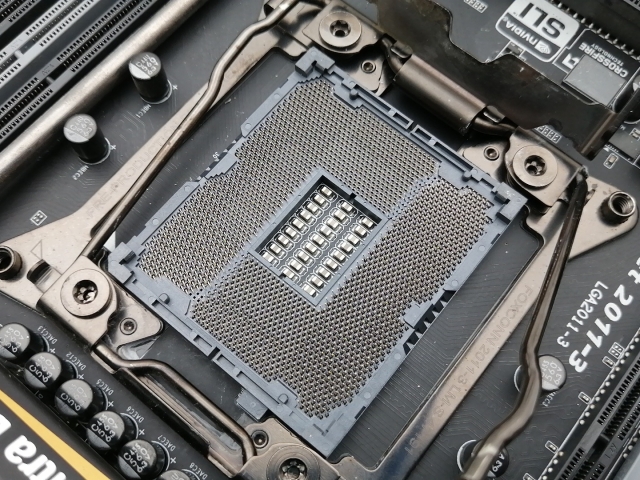 【中古】GIGABYTE GA-X99-UD4  X99/LGA2011-v3(DDR4)/M.2/SATA Express/ATX【千葉】保証期間１週間_4