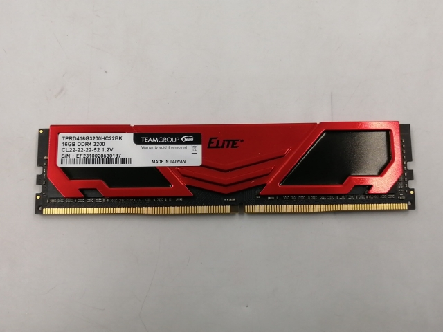 【中古】DDR4 16GB PC4-25600(DDR4-3200)【デスクトップPC用】【千葉】保証期間１週間