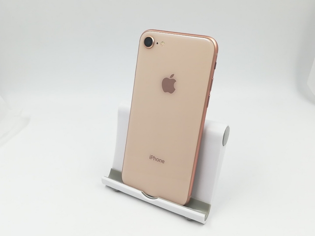 iPhone8 64G SIMロック解除済み docomo SIMロック解除済iPhone 8