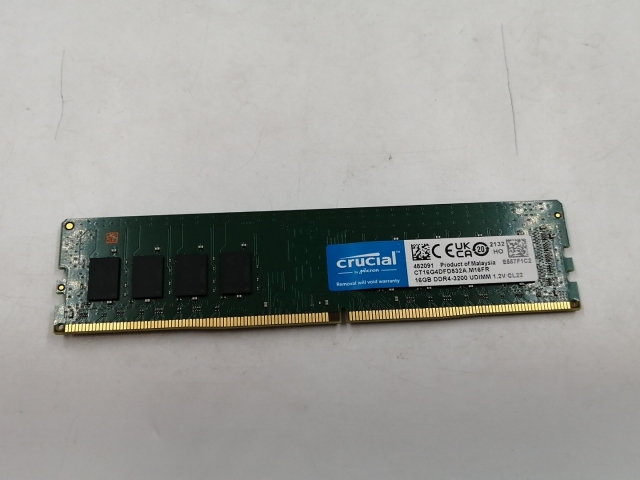 【中古】DDR4 16GB PC4-25600(DDR4-3200)【デスクトップPC用】【千葉】保証期間１週間