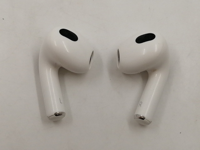 【中古】Apple AirPods（第3世代） MagSafe充電ケース MME73J/A【千葉】保証期間１ヶ月