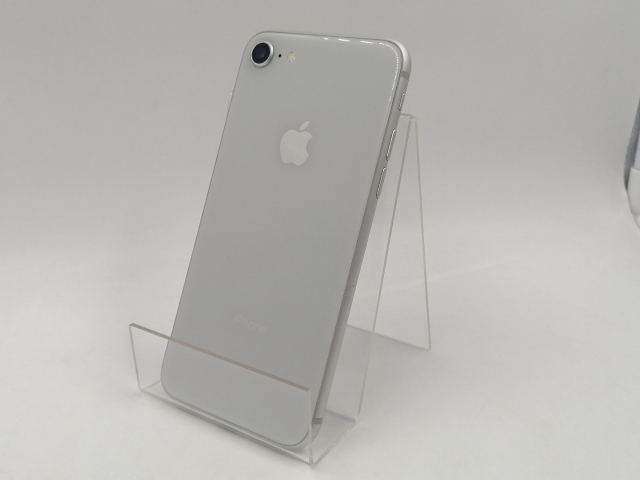 【中古】Apple docomo 【SIMロック解除済み】 iPhone 8 64GB シルバー MQ792J/A【千葉】保証期間１週間【ランクC】