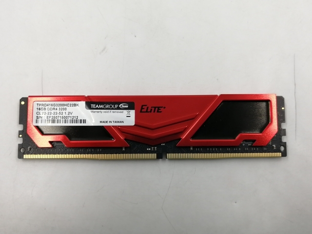 【中古】DDR4 16GB PC4-25600(DDR4-3200)【デスクトップPC用】【千葉】保証期間１週間