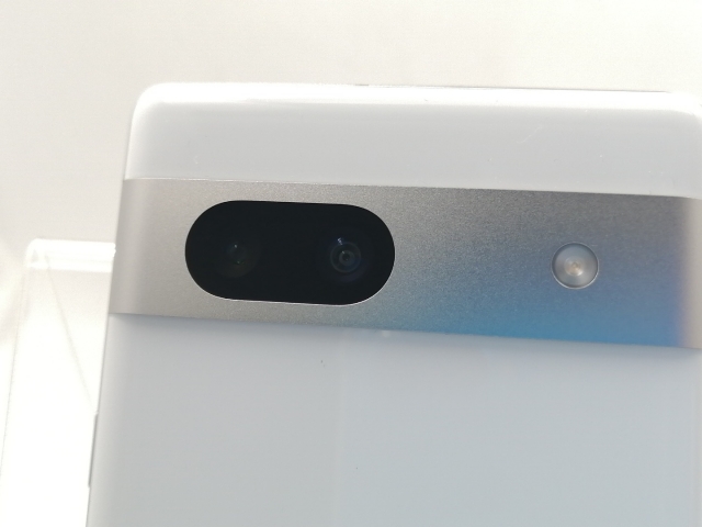【中古】Google ymobile 【SIMフリー】 Pixel 7a スノー 8GB 128GB G82U8【千葉】保証期間１ヶ月【ランクC】_6